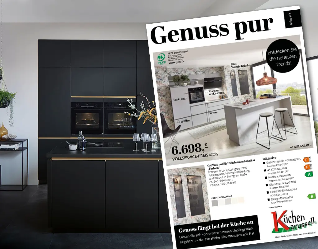 Moderne schwarze Küche mit Kochinsel und hochwertigen Einbaugeräten. Im Vordergrund liegt ein Prospekt mit neuen Küchentrends und Angeboten. Perfekte Darstellung für Kücheninspiration und aktuelle Küchendesigns.